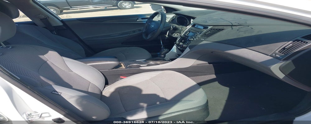 5NPEB4AC0EH863911 2014 HYUNDAI SONATA photo no. 5