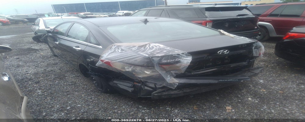 5NPEC4AC5BH204683 2011 HYUNDAI SONATA photo no. 3