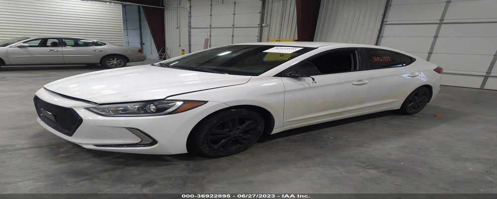 5NPD84LF3JH295486 2018 HYUNDAI ELANTRA photo no. 2