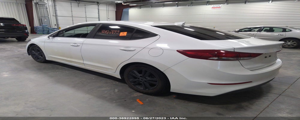 5NPD84LF3JH295486 2018 HYUNDAI ELANTRA photo no. 3