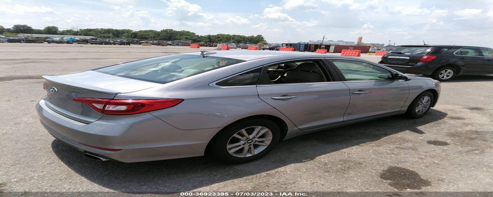 5NPE24AF7HH485794 2017 HYUNDAI SONATA photo no. 4