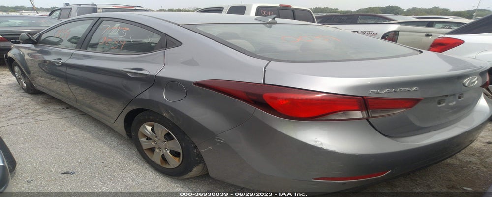 5NPDH4AE5GH728518 2016 HYUNDAI ELANTRA photo no. 3