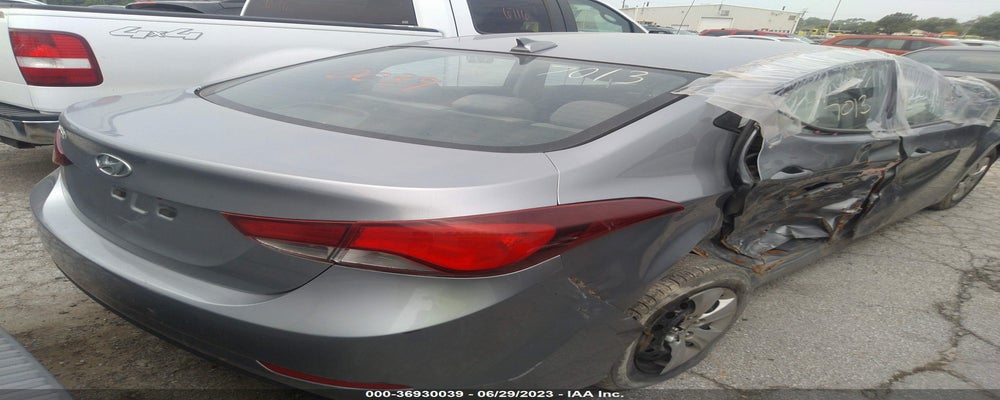 5NPDH4AE5GH728518 2016 HYUNDAI ELANTRA photo no. 4
