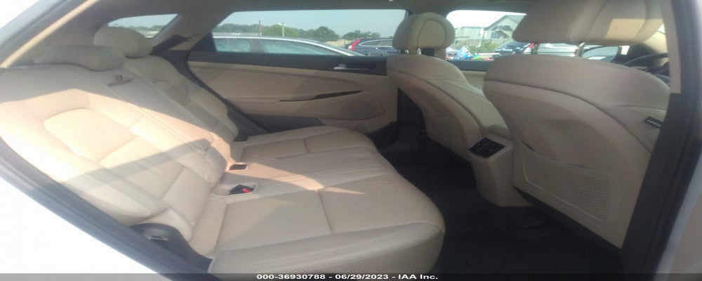 KM8J3CA27GU130871 2016 HYUNDAI TUCSON photo no. 8