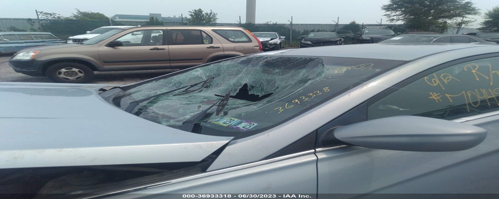 5NPEB4AC8BH062607 2011 HYUNDAI SONATA photo no. 6