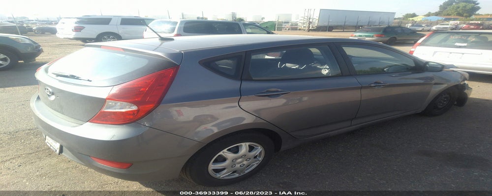 KMHCT5AE1FU202595 2015 HYUNDAI ACCENT photo no. 4