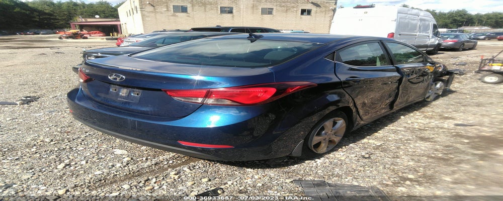 5NPDH4AE8GH719277 2016 HYUNDAI ELANTRA photo no. 4