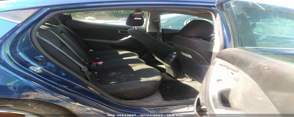 5NPDH4AE8GH719277 2016 HYUNDAI ELANTRA photo no. 8
