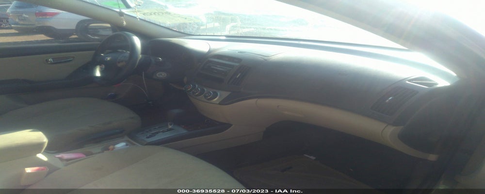 KMHDU4AD1AU882767 2010 HYUNDAI ELANTRA photo no. 5