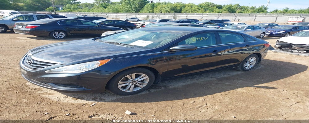 5NPEB4AC6BH289309 2011 HYUNDAI SONATA photo no. 2