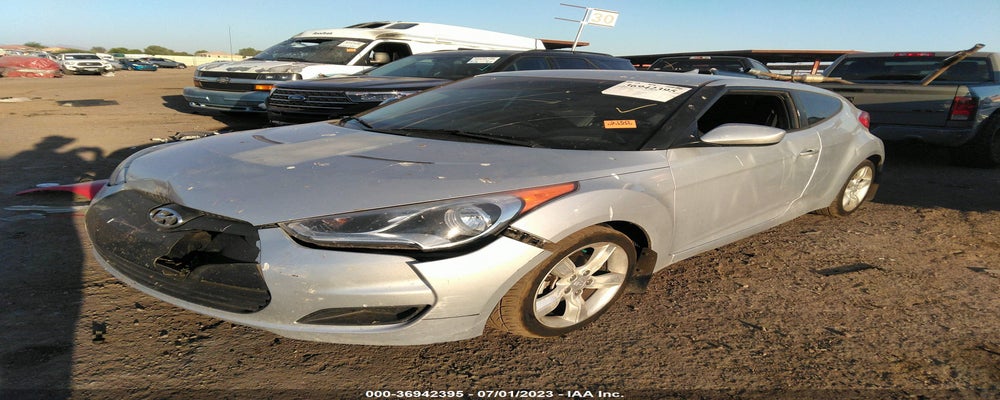 KMHTC6ADXFU235608 2015 HYUNDAI VELOSTER photo no. 2