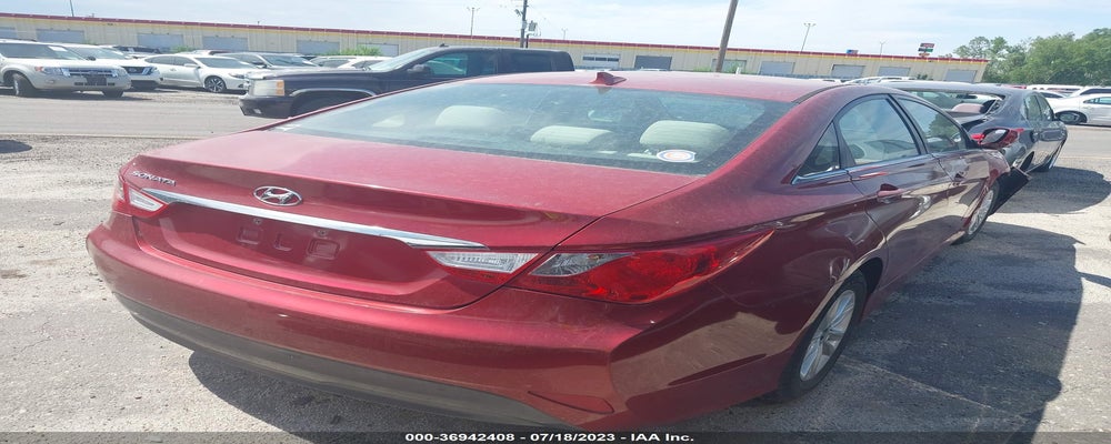 5NPEB4AC9EH922681 2014 HYUNDAI SONATA photo no. 4