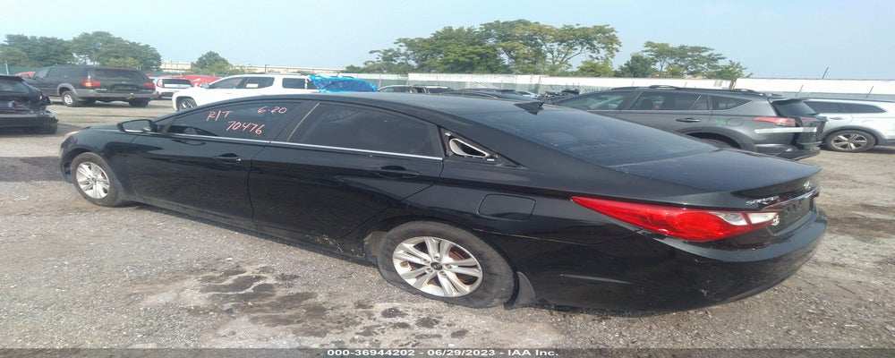 5NPEB4AC4DH754060 2013 HYUNDAI SONATA photo no. 3