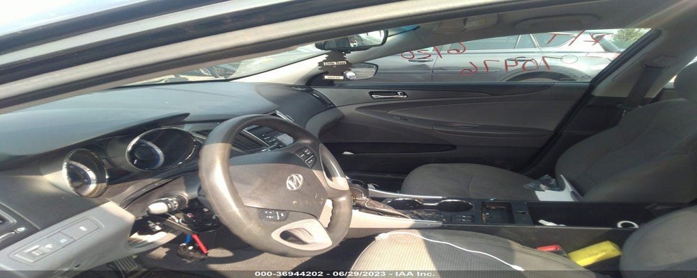 5NPEB4AC4DH754060 2013 HYUNDAI SONATA photo no. 5