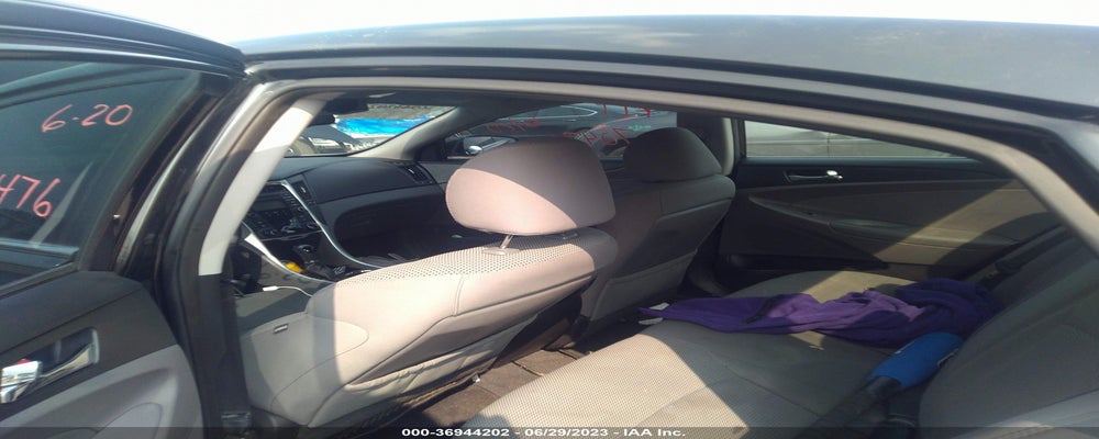 5NPEB4AC4DH754060 2013 HYUNDAI SONATA photo no. 8