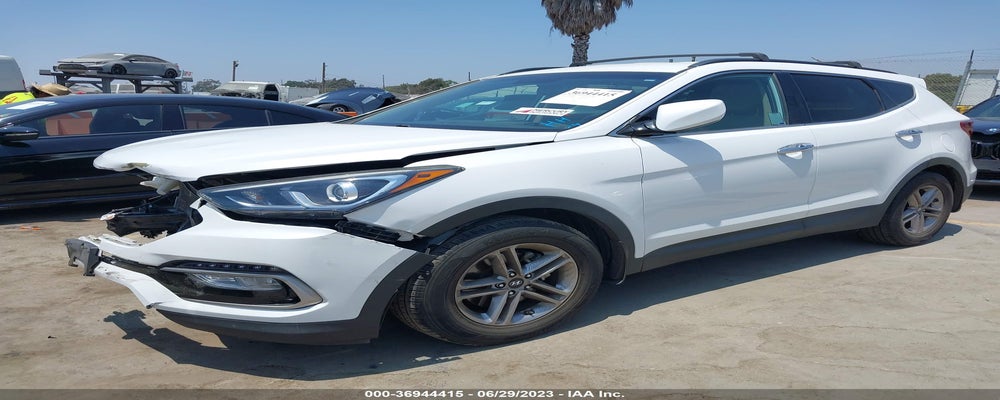 5NMZUDLB4HH006976 2017 HYUNDAI SANTA FE SPORT photo no. 2
