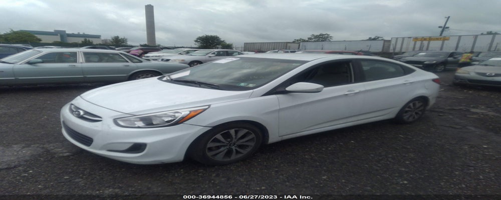 KMHCT4AE8HU351499 2017 HYUNDAI ACCENT photo no. 2