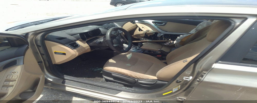 5NPDH4AE3DH288455 2013 HYUNDAI ELANTRA photo no. 5