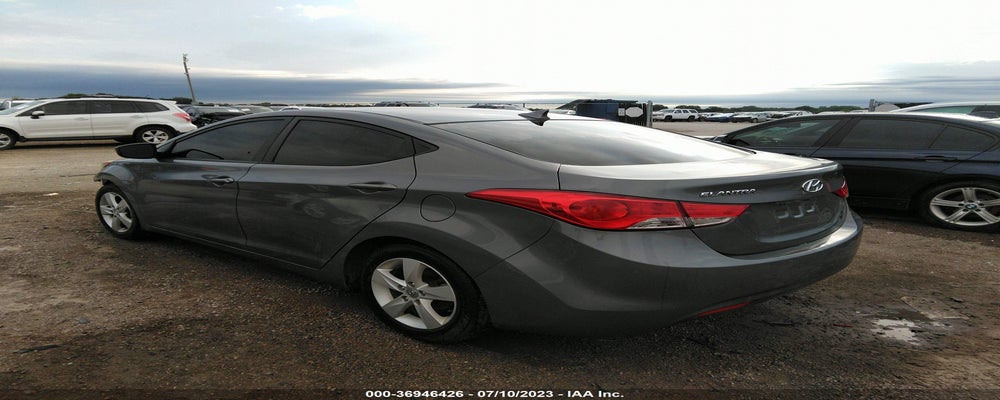 5NPDH4AE6DH370311 2013 HYUNDAI ELANTRA photo no. 3