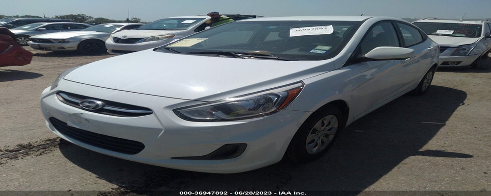 KMHCT4AE9HU286324 2017 HYUNDAI ACCENT photo no. 2