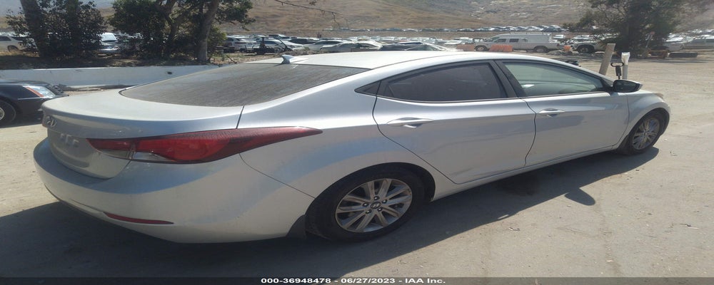 5NPDH4AE2FH626155 2015 HYUNDAI ELANTRA photo no. 4