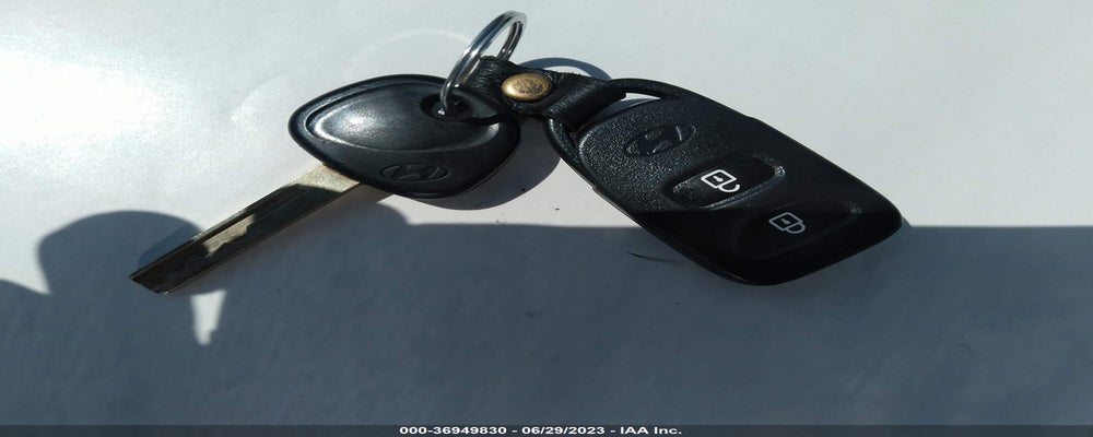 KMHCT4AE2GU976561 2016 HYUNDAI ACCENT photo no. 11