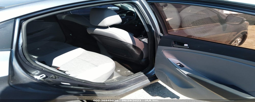KMHCT4AE2GU976561 2016 HYUNDAI ACCENT photo no. 8