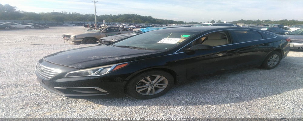 5NPE24AF1HH488934 2017 HYUNDAI SONATA photo no. 2