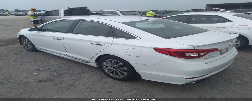 5NPE34AF9FH215671 2015 HYUNDAI SONATA photo no. 3