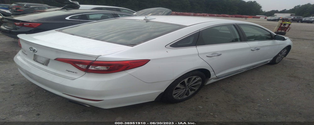 5NPE34AF9FH215671 2015 HYUNDAI SONATA photo no. 4