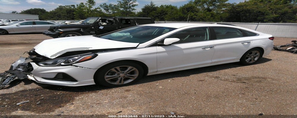 5NPE34AF1JH632405 2018 HYUNDAI SONATA photo no. 2