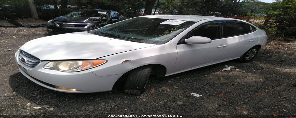KMHDU4AD5AU181505 2010 HYUNDAI ELANTRA photo no. 2