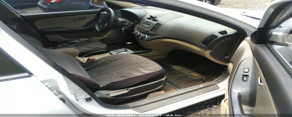 KMHDU4AD5AU181505 2010 HYUNDAI ELANTRA photo no. 5