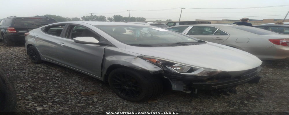 KMHDH4AE6FU438210 2015 HYUNDAI ELANTRA photo no. 16