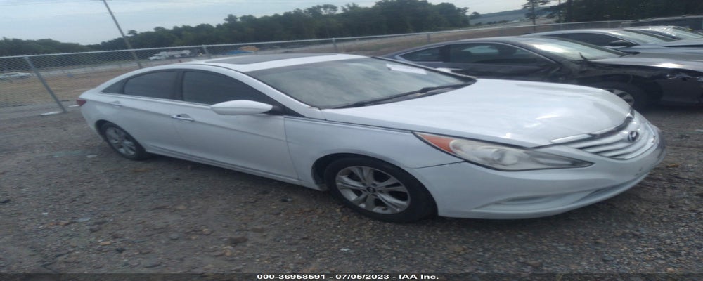 5NPEC4AC1BH307504 2011 HYUNDAI SONATA photo no. 10