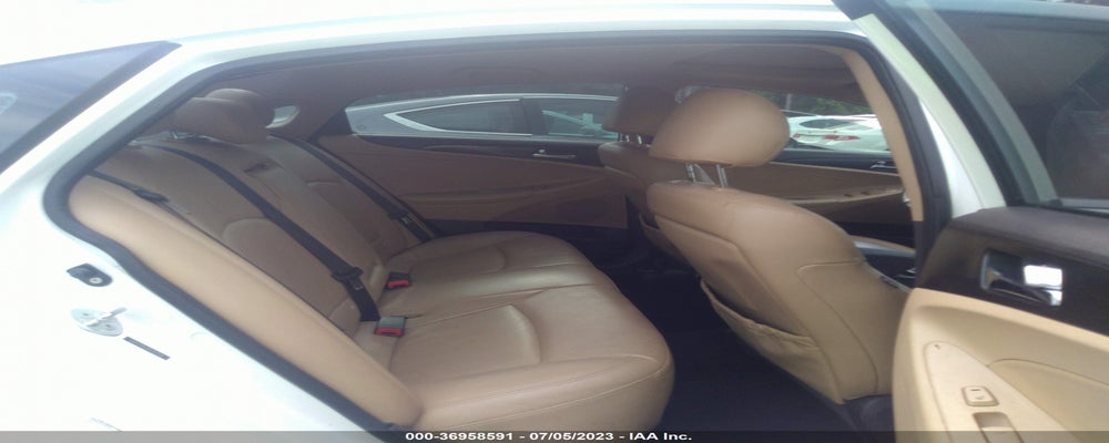 5NPEC4AC1BH307504 2011 HYUNDAI SONATA photo no. 8