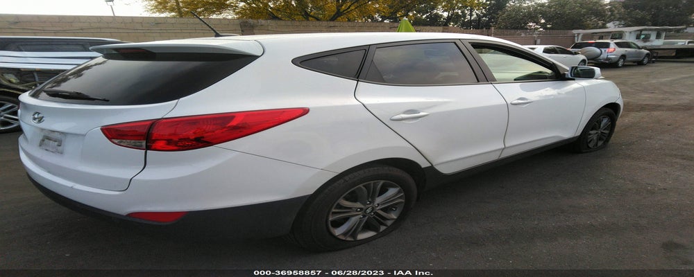 KM8JT3AF9FU011317 2015 HYUNDAI TUCSON photo no. 4