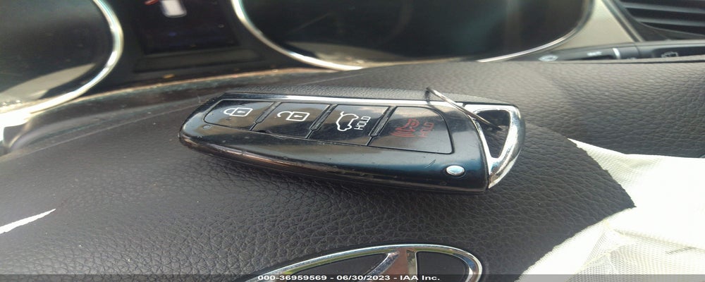 5XYZUDLBXHG386691 2017 HYUNDAI SANTA FE SPORT photo no. 11