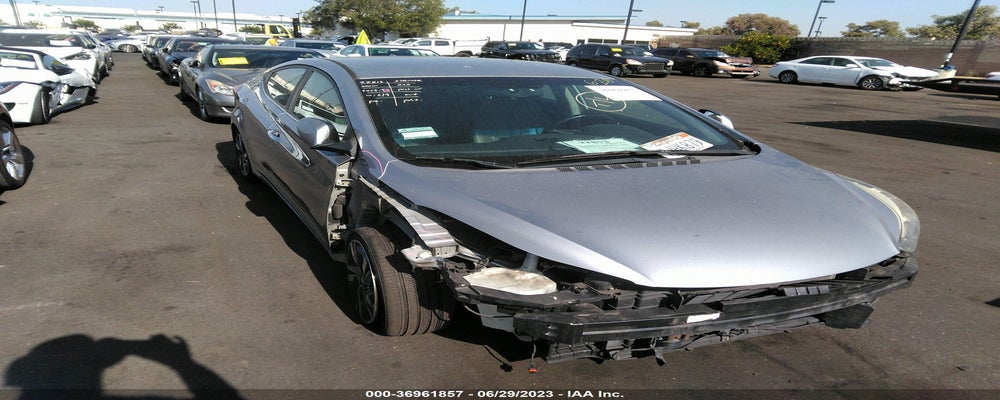 5NPDH4AE6FH618642 2015 HYUNDAI ELANTRA photo no. 24