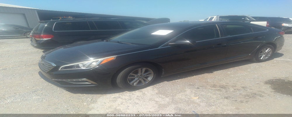 5NPE24AF9FH008832 2015 HYUNDAI SONATA photo no. 2
