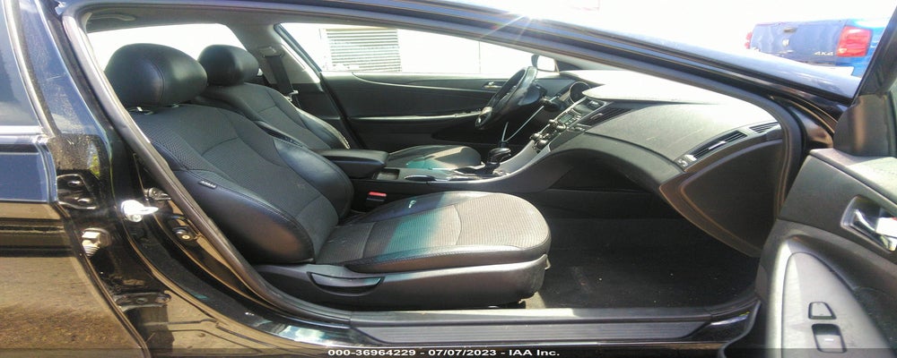 5NPEC4AC9BH199617 2011 HYUNDAI SONATA photo no. 5