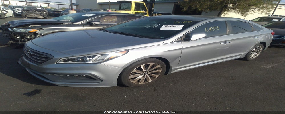 5NPE34AF0FH234884 2015 HYUNDAI SONATA photo no. 2
