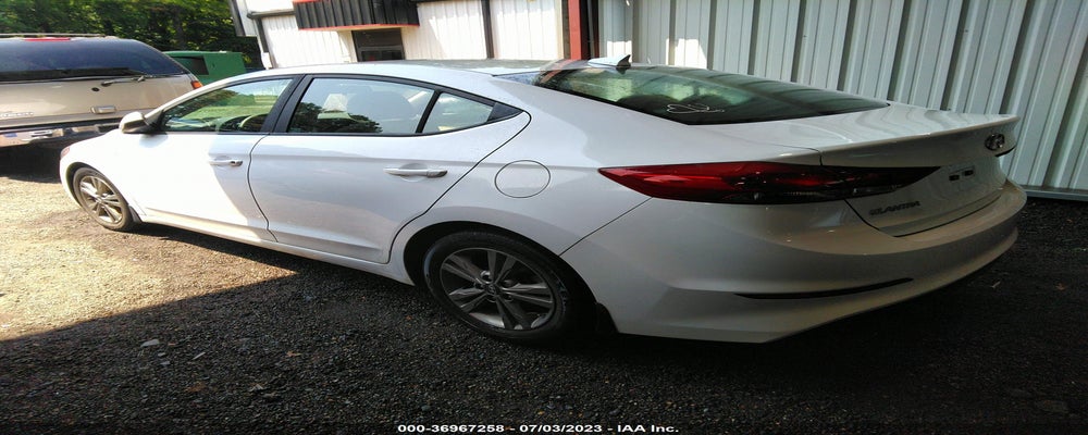 5NPD84LF5JH261209 2018 HYUNDAI ELANTRA photo no. 3