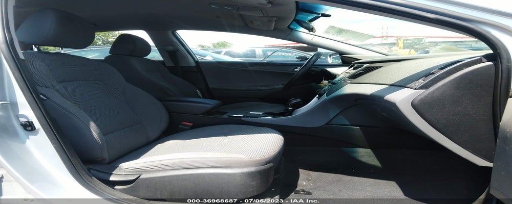 5NPEB4AC8BH071517 2011 HYUNDAI SONATA photo no. 5