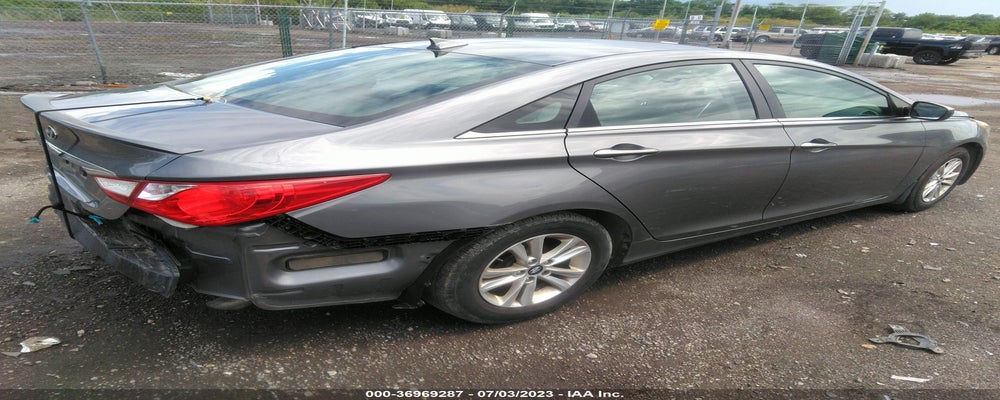 5NPEB4AC1DH687143 2013 HYUNDAI SONATA photo no. 4