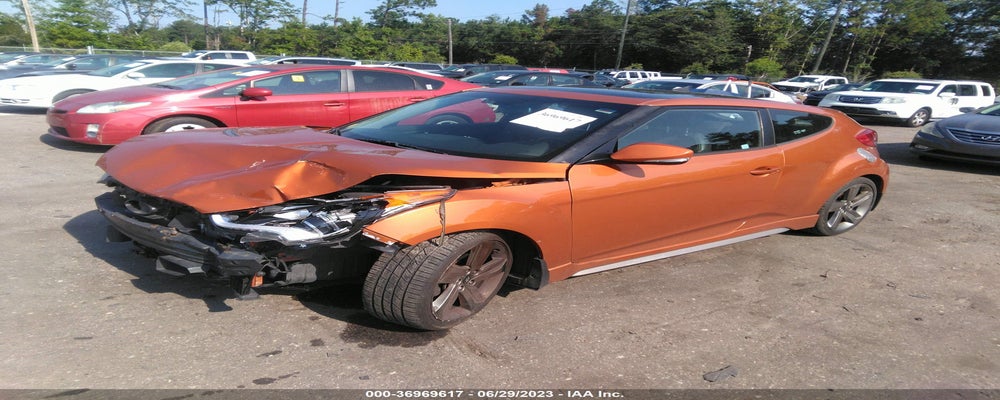 KMHTC6AE4FU238139 2015 HYUNDAI VELOSTER photo no. 2