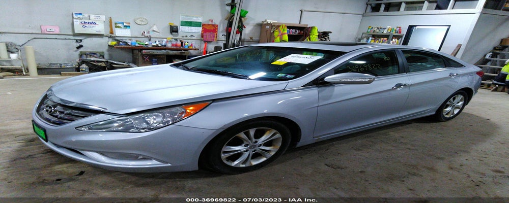 5NPEC4AC2DH515958 2013 HYUNDAI SONATA photo no. 2