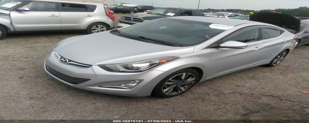 KMHDH4AE2FU224976 2015 HYUNDAI ELANTRA photo no. 2