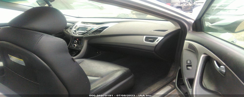 KMHDH4AE2FU224976 2015 HYUNDAI ELANTRA photo no. 5