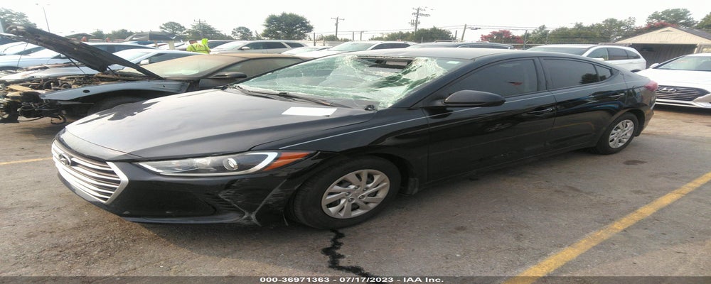 5NPD74LFXJH377945 2018 HYUNDAI ELANTRA photo no. 2